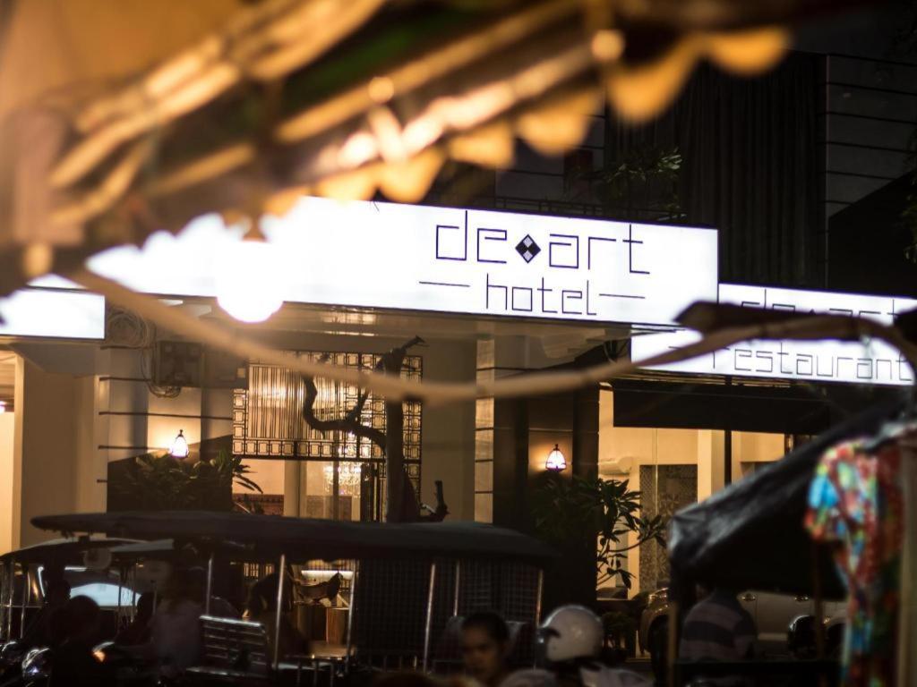 De Art Hotel Phnom Penh Exteriör bild