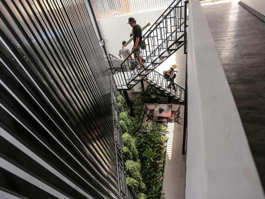 De Art Hotel Phnom Penh Exteriör bild